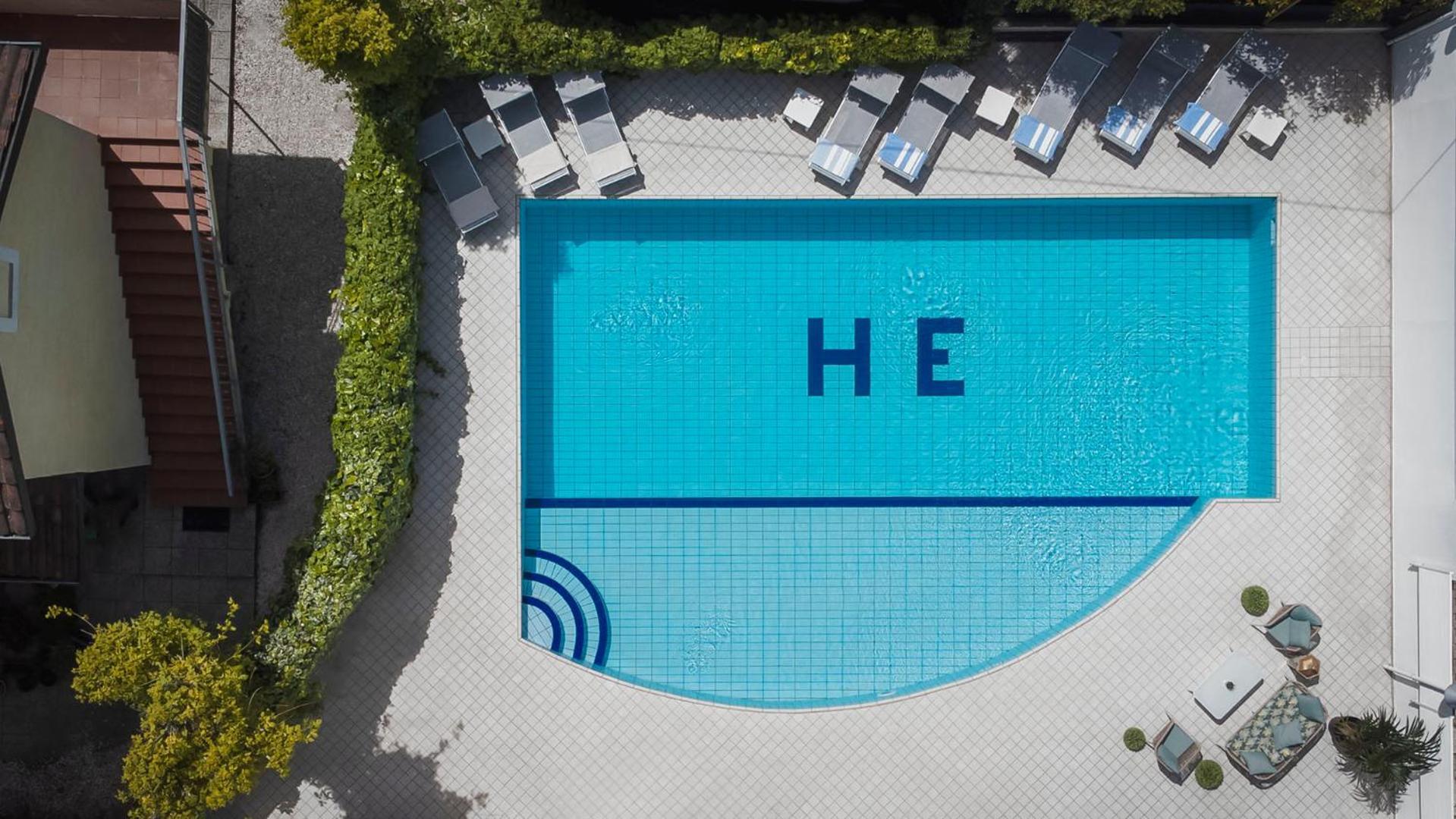 Hotel Embassy Риччоне Экстерьер фото